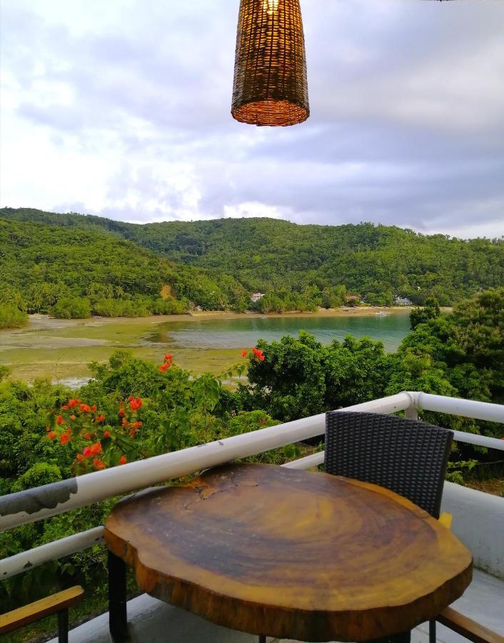 Lonos Circle Private Garden Bed & Breakfast Romblon Eksteriør bilde